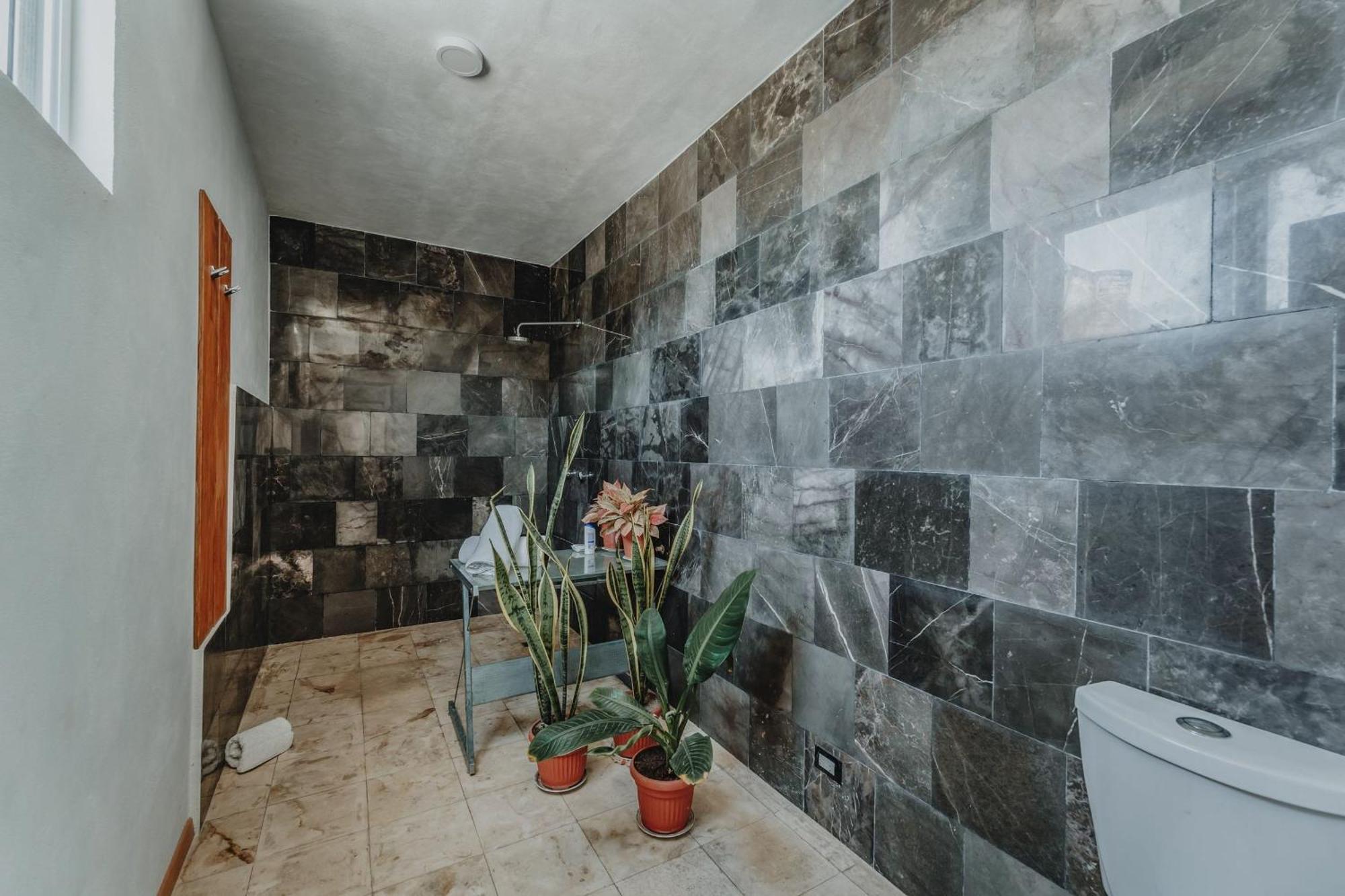 Amplia Habitacion Privada Centro Мерида Экстерьер фото